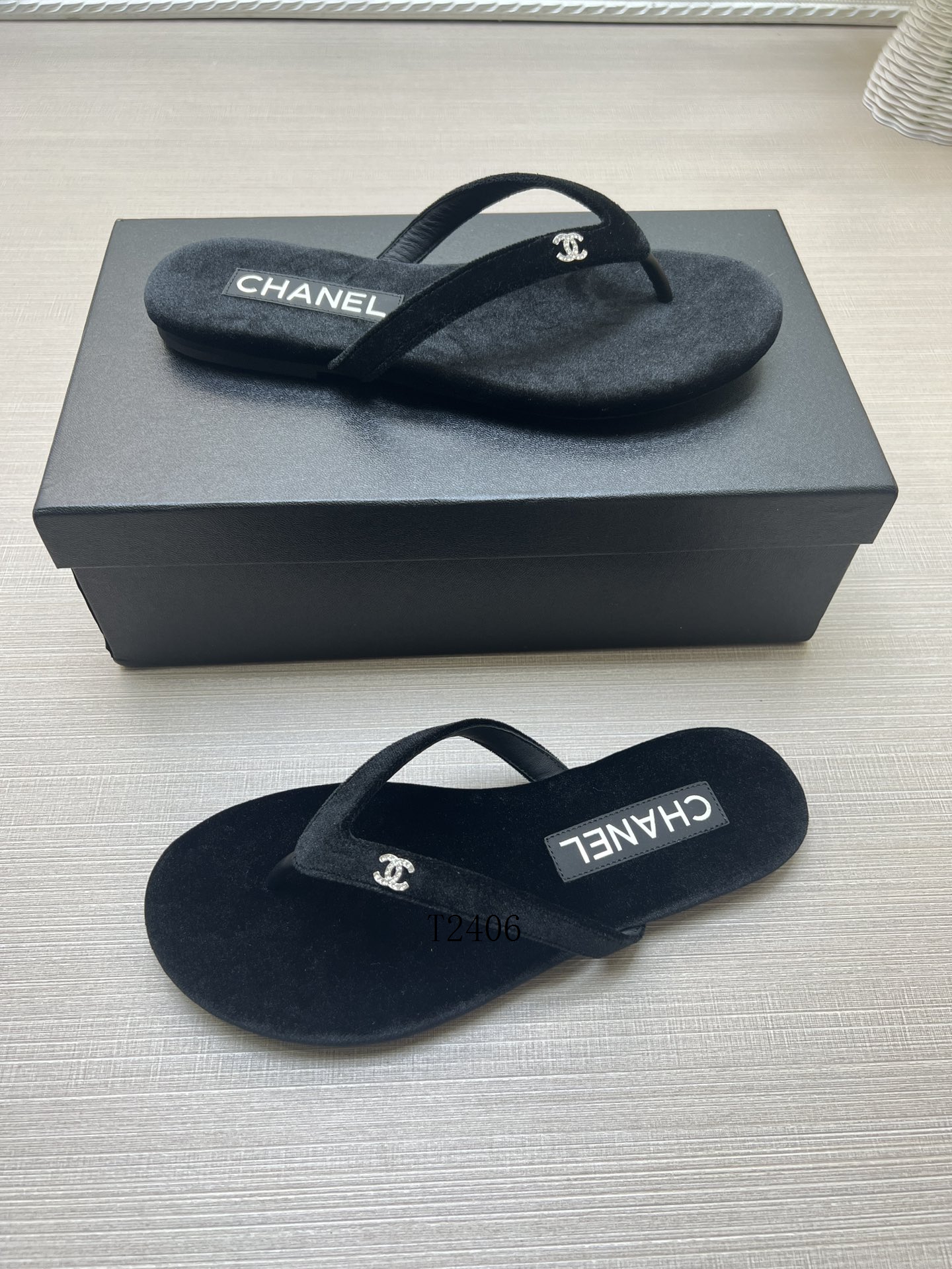 Chanel sz35-42 14